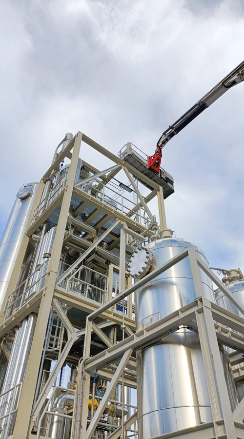 Struttura impianto biogas industriale con installazione in quota COIM 2005