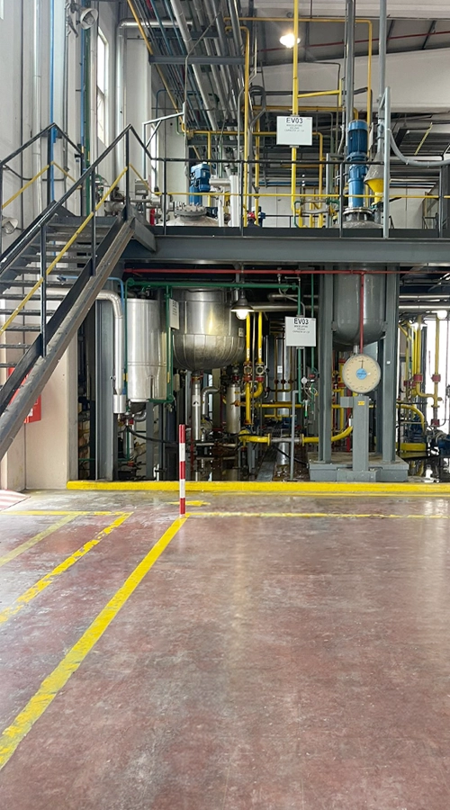 Soppalco industriale con seconda scala e impianto integrato COIM 2005