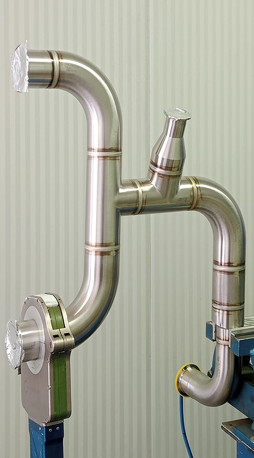 Elemento di piping in acciaio inox saldato con tecnologia orbitale da CO.I.M.